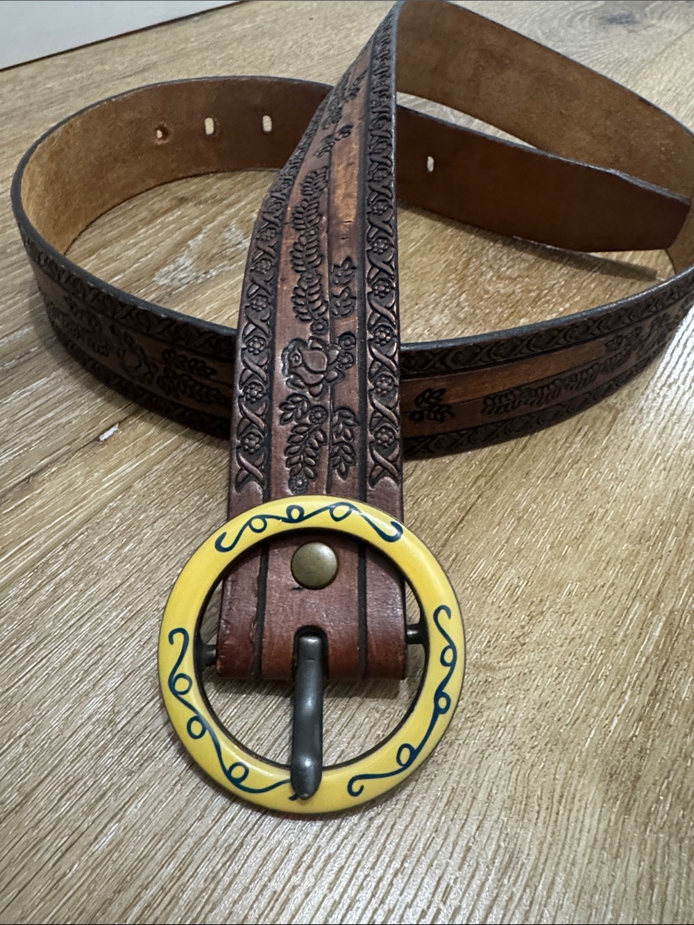 Vintage Gap Hand-Tooled Brown Leather Belt with Decorative Yellow Round Buckle